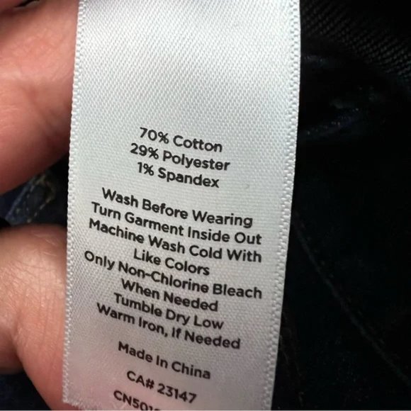 Talbots Flawless Wide Crop Jeans Size 2P - Picture 6 of 6